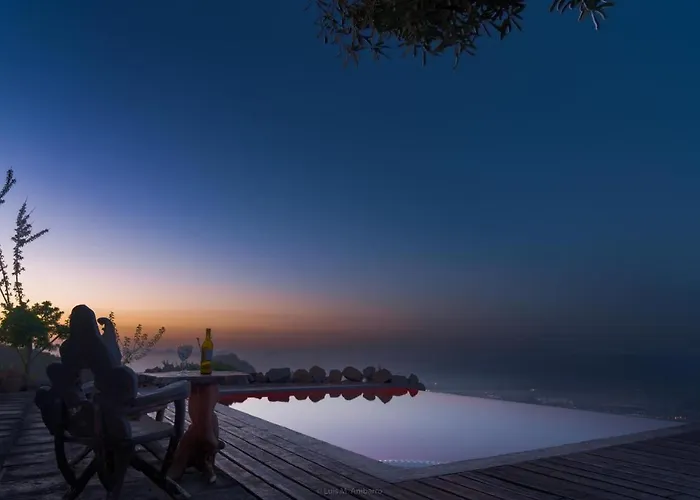 Historic Canarian House, Private Heated Infinity Pool, Bbq, Wifi + Panoramic Ocean Views *