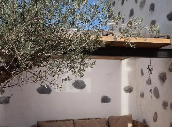 Kır Evi Historic Canarian House, Private Heated Infinity Pool, Bbq, Wifi + Panoramic Ocean Views *