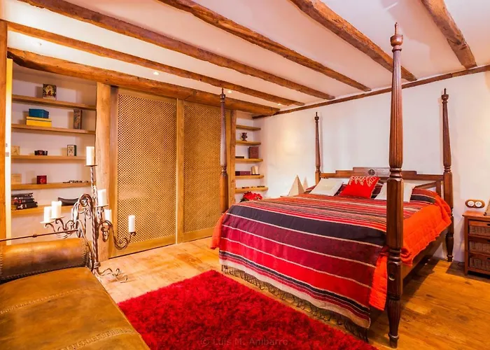 Historic Canarian House, Private Heated Infinity Pool, Bbq, Wifi + Panoramic Ocean Views أرونا