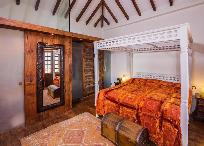 Historic Canarian House, Private Heated Infinity Pool, Bbq, Wifi + Panoramic Ocean Views