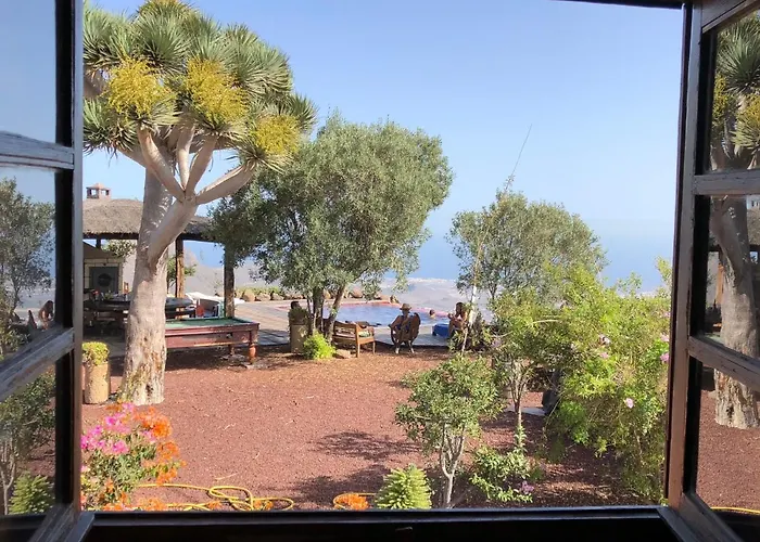 Kır Evi Historic Canarian House, Private Heated Infinity Pool, Bbq, Wifi + Panoramic Ocean Views *