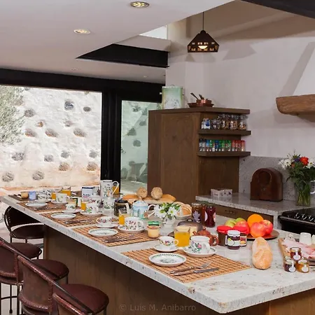 Historic Canarian House, Private Heated Infinity Pool, Bbq, Wifi + Panoramic Ocean Views * Арона